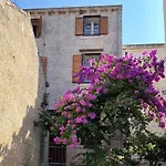 Guest house Zamaria 3*