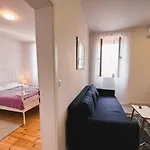 Zamaria Guest house