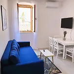 Guest house Zamaria 3*