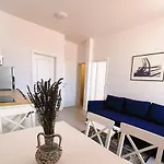 Zamaria Guest house 3*