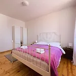 Guest house Zamaria Vis