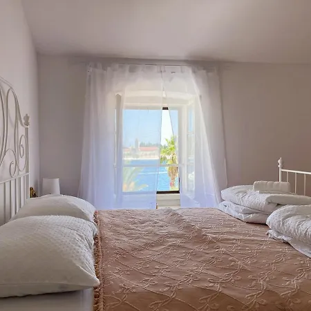 Guest house Zamaria 3*