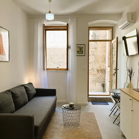 بيت ضيافة Zamaria 3*