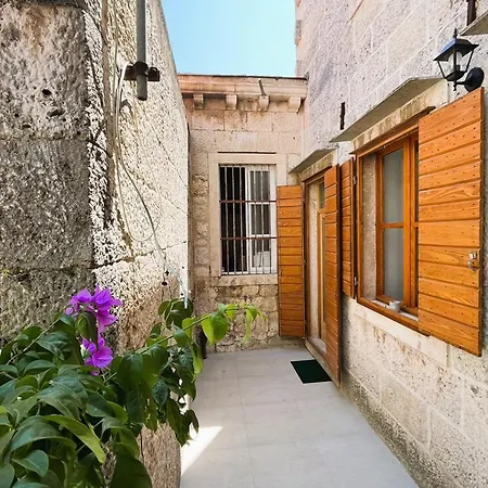 Zamaria ゲストハウス